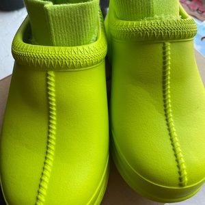 UGG Tasman X Brand New